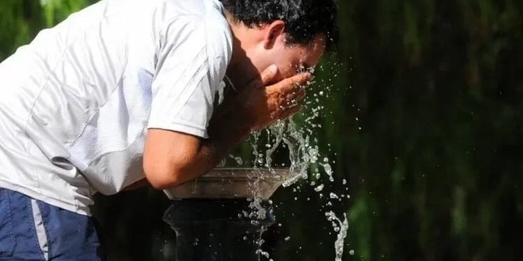 Alerta roja por olas de calor en más de la mitad del país