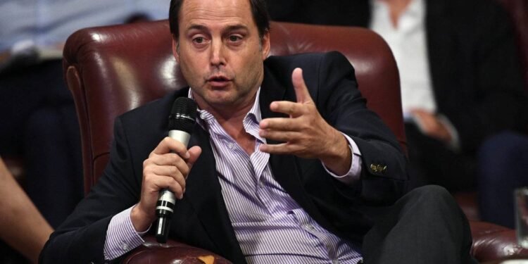 El Senado aprobó la designación de Mera como Defensor del Pueblo