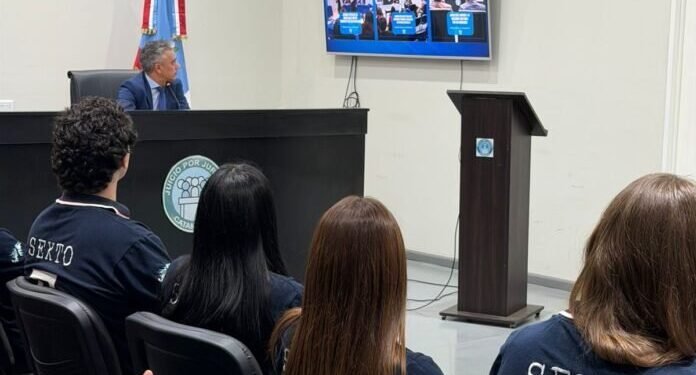 El Poder Judicial de Catamarca pone en marcha la organización del programa “Justicia en las Escuelas: Juicio por Jurados” para el 2026