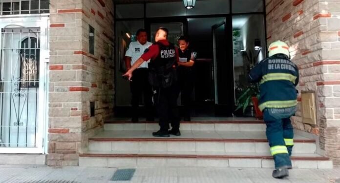 Murieron dos hermanitos y una niñera por intoxicación con monóxido de carbono