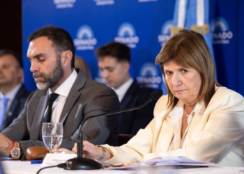 Tras la polémica por las licencias, Patricia Bullrich afirmó que habrá modificaciones en relación a las bajas por enfermedad