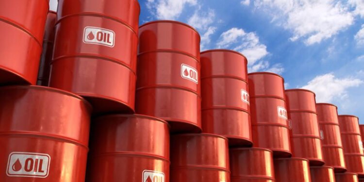 Cae el precio del petróleo tras la tregua anunciada por Donald Trump con Irán