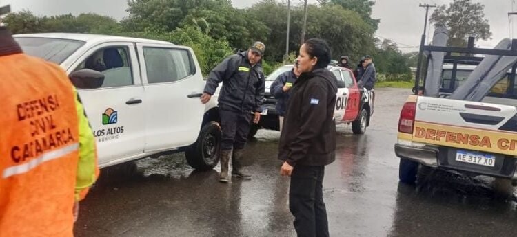 Crecida de ríos y derrumbes complican rutas en varios puntos de Catamarca