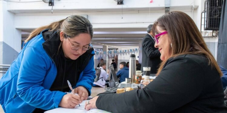 Educación convoca a la primera Asamblea Ordinaria Docente ofreciendo la cobertura de 400 cargos en toda la provincia