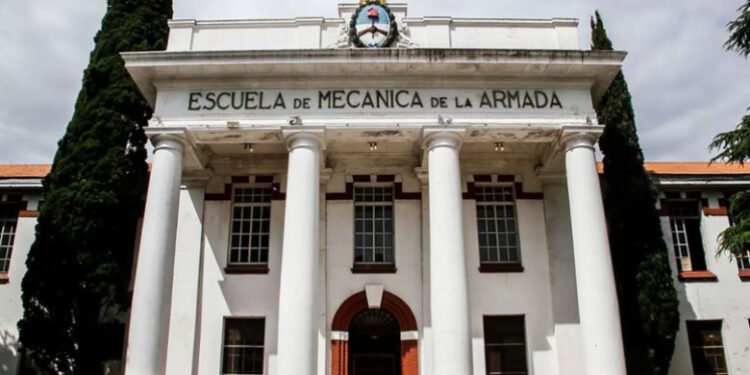 Hay más de 70 militares y policías condenados por crímenes de lesa humanidad que nunca fueron dados de baja