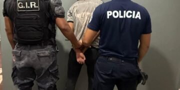 Robó en un comercio y se dio a la fuga