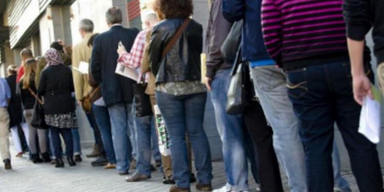 Subió el desempleo a 7,5% a fin de 2025: afectó a casi 1,7 millones de personas