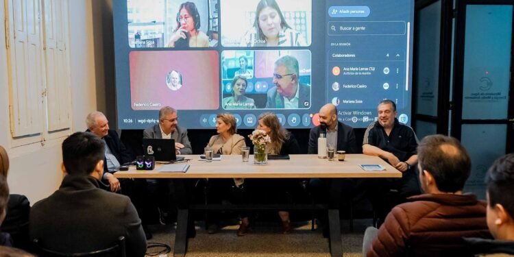 Capacitación y conversatorio sobre la Ley de Glaciares