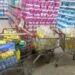 Decomisan mercadería vencida en supermercados y distribuidoras
