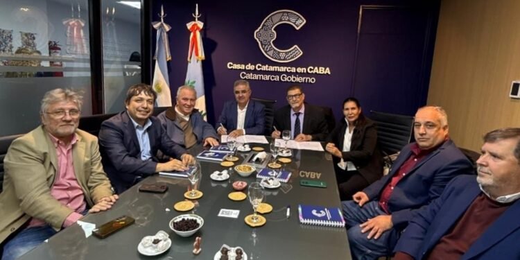 El Gobierno de Catamarca firmó un convenio con la UTN