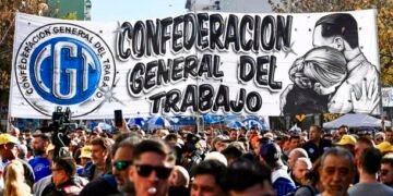 La CGT ratificó la marcha del 30 de abril con fuertes críticas al Gobierno y a la reforma laboral
