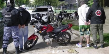 Mil viviendas: Detienen a dos personas «Delivery» de droga