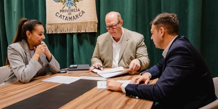 Refaccionarán centros de salud en Los Altos