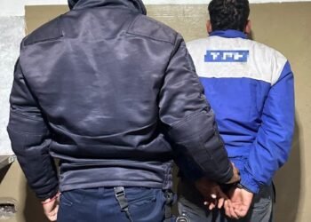 Robó una caja de herramientas se dió a la fuga e intento agredir al personal policial