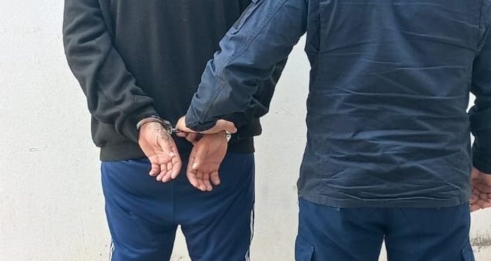 SOSPECHADO DE COMETER UN ILÍCITO FUE APREHENDIDO POR POLICIAS