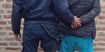 Un detenido por intentar abrir un auto en cercanias al polideportivo Capital