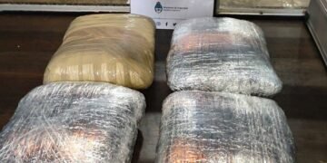 Valle Viejo: Viajaba en un micro de larga distancia con 4 kg de marihuana