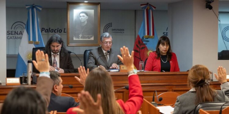 🏛️ El Senado de Catamarca realizó su tercera sesión ordinaria con importantes avances legislativos