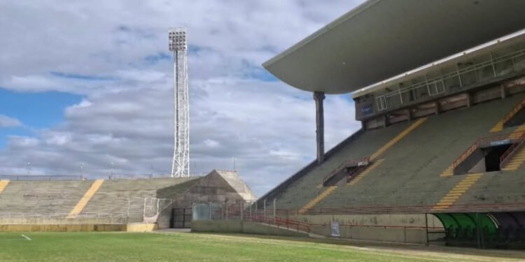 🚫 SIN EQUIPOS DE MATE EN EL BICENTENARIO