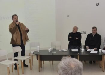 Fidel Sáenz: afirmó que “no hay desarrollo sin obra pública” y defendió el rol del Estado en las políticas de vivienda