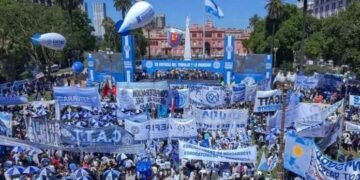 La CGT marcha contra el Gobierno nacional y reclama un “cambio de rumbo”