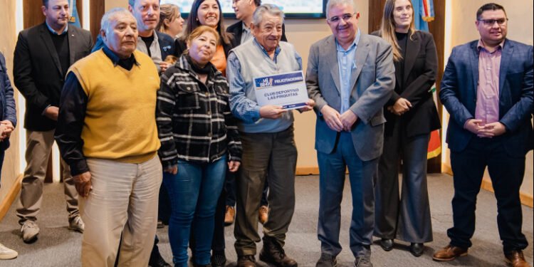 Nuevas instituciones sin fines de lucro recibieron aporte de “Mi Bingo Catamarqueño”