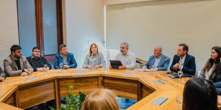Raúl Jalil se reunió con diputados provinciales oficialistas