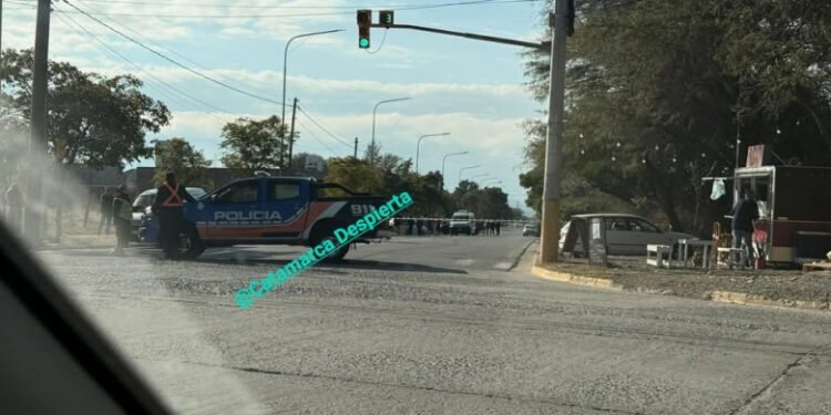 Un automovilista murió al descompensarse