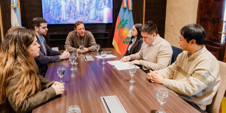 Catamarca y Posco Argentina implementarán un sistema de monitoreo para viajes hacia la Puna