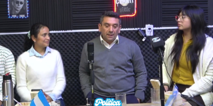 🎙️🔥 ANOCHE SE VIVIÓ UN NUEVO CAPÍTULO DE «POLÍTICA EN LA CALLE» 🔥🎙️
