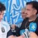 Julián Álvarez sorprendió a La Mona Jiménez con un regalo especial en pleno streaming