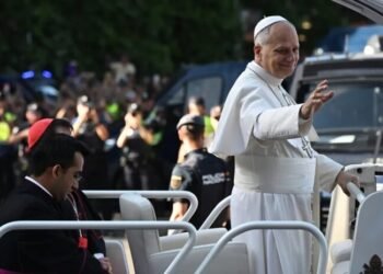 Más de 1,2 millones de fieles participaron de una multitudinaria misa del Papa León XIV en Madrid