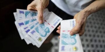 Nuevo estudio reveló que el salario mínimo tiene menos poder de compra que en 2001