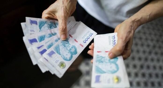 Nuevo estudio reveló que el salario mínimo tiene menos poder de compra que en 2001