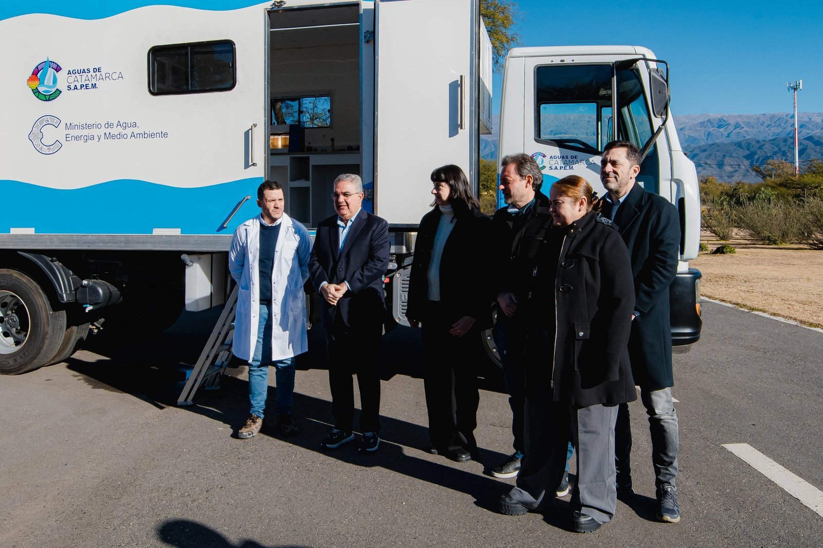 Aguas de Catamarca suma un moderno laboratorio móvil para monitorear la calidad del agua en toda la provincia