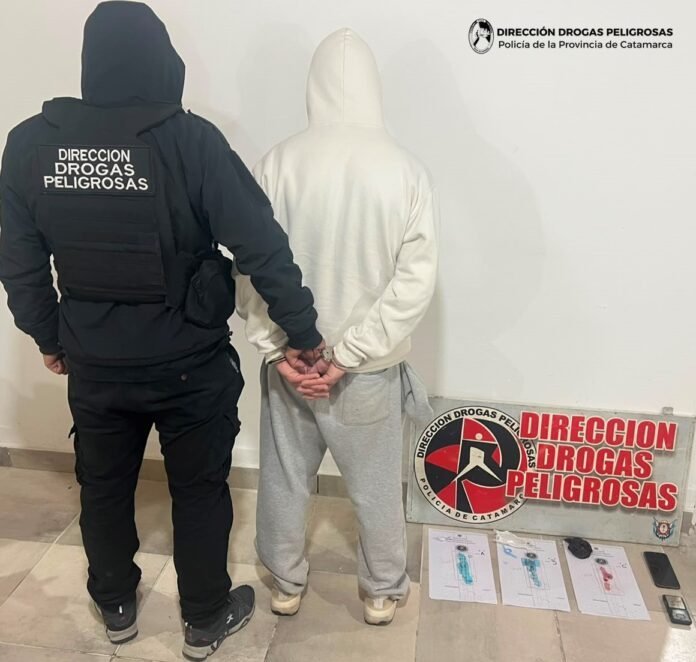 Desbaratan presuntos puntos de venta de droga tras operativos en la Capital
