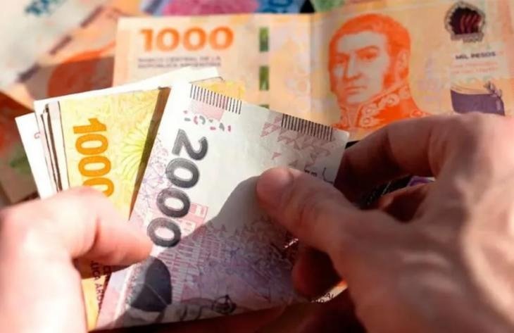 Este martes se acredita el bono de $100.000 para empleados públicos y municipales