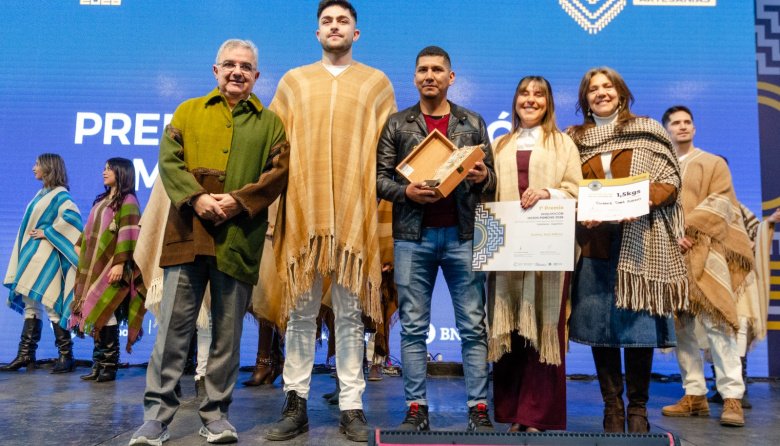 🏆🧶 ¡YA TIENE DUEÑO EL MEJOR PONCHO 2026!