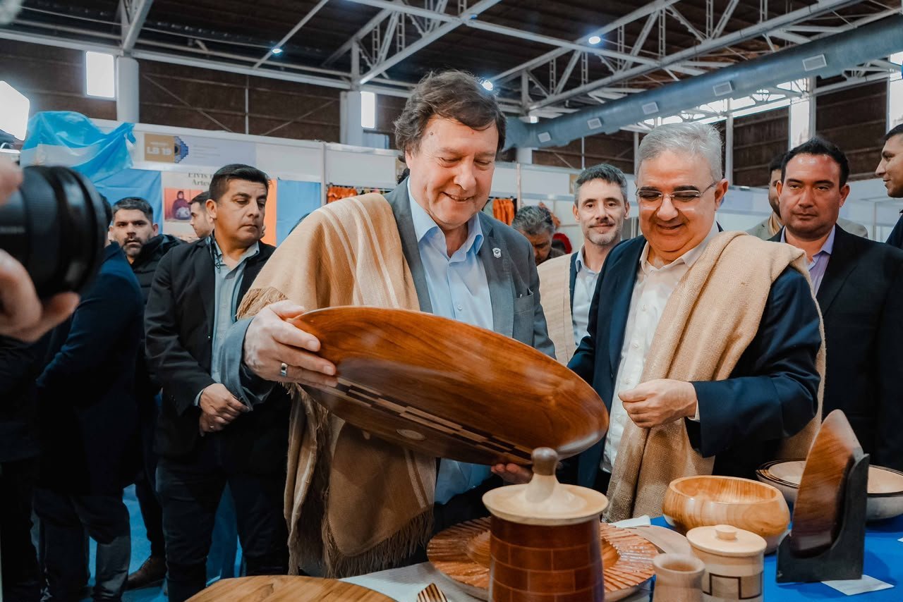 La Fiesta del Poncho abrió su 55º edición con un predio renovado y más expositores
