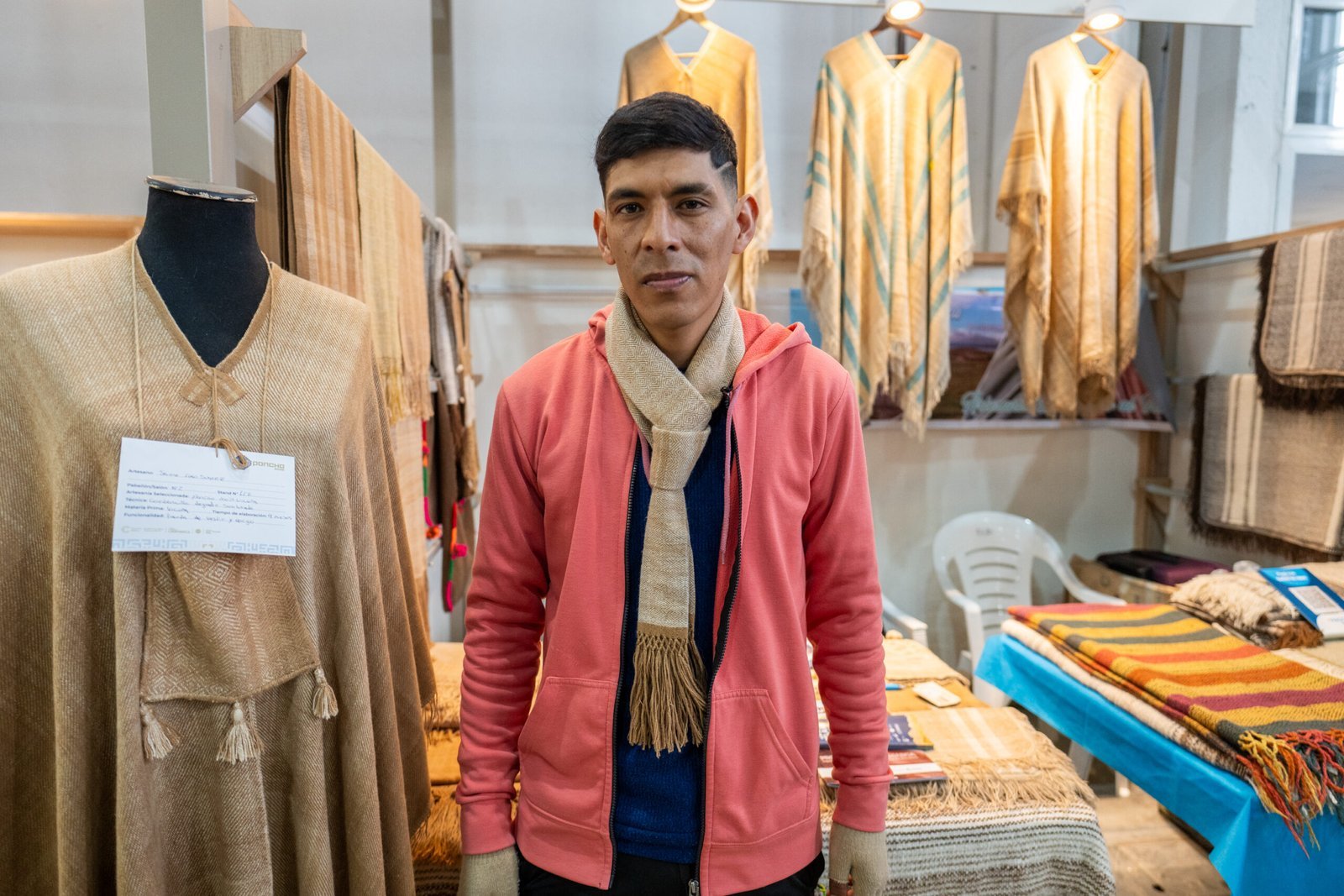 Los ponchos catamarqueños en los ojos del mundo