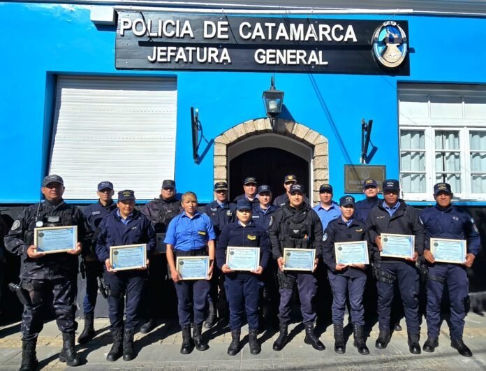 Reconocieron a policías que salvaron vidas en distintos procedimientos en Catamarca
