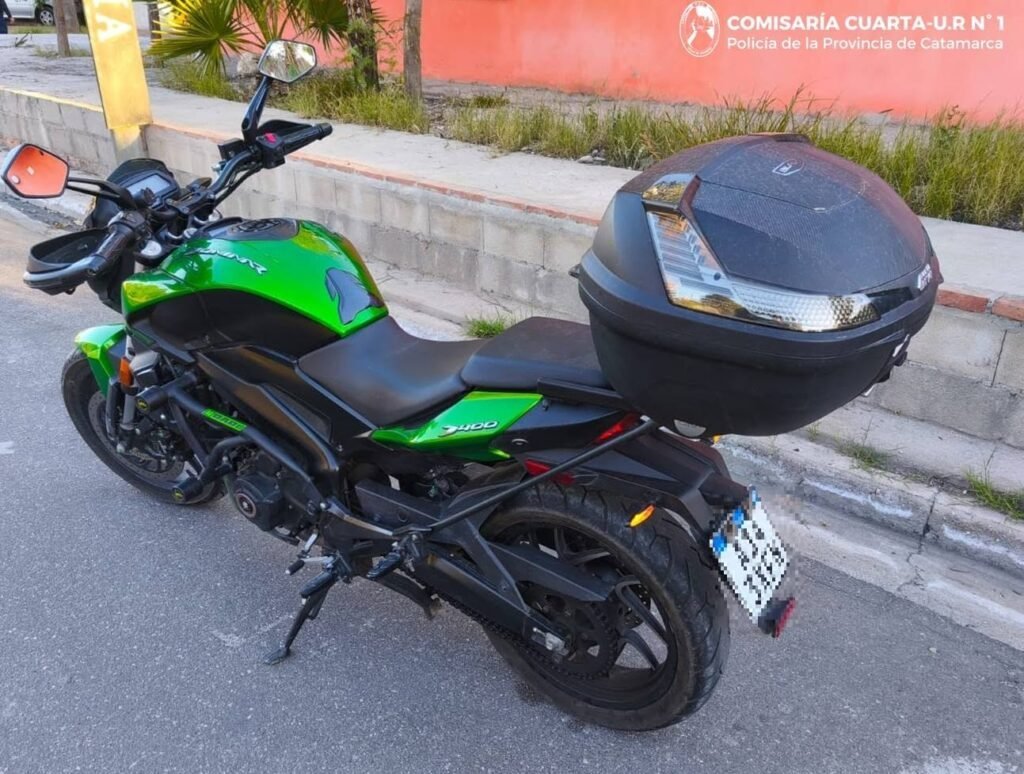 Recuperan dos motocicletas robadas, fueron abandonadas en descampados