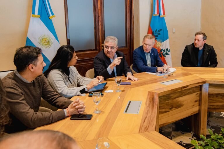 Acuerdo del Gobierno con el FIDA y la FAO para potenciar el trabajo de pequeños productores