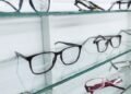 Exitoso debut del programa «Ver para Crecer»con 129 pares de anteojos entregados en el acto