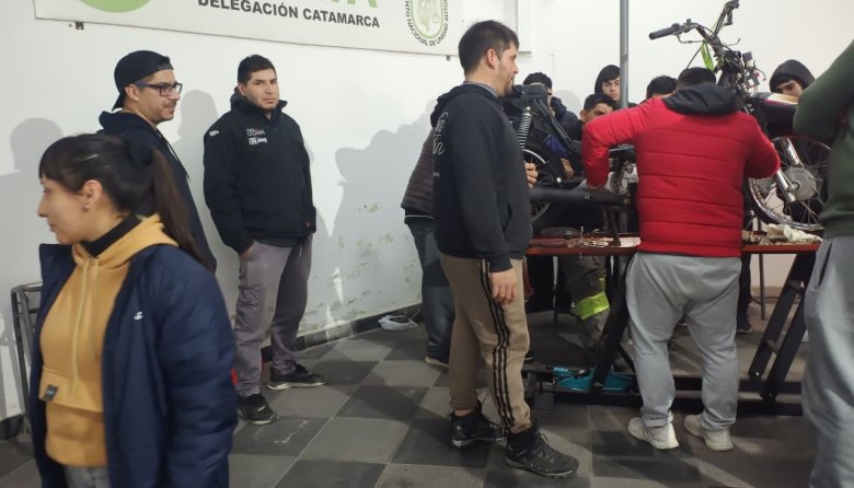 🏍️ ÉXITO TOTAL EN EL CURSO DE MECÁNICA DE MOTOS EN SMATA CATAMARCA