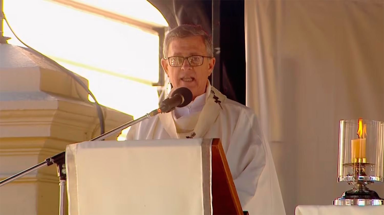 García Cuerva en la misa por San Cayetano: “Hablan de los pobres, pero no están cerca”
