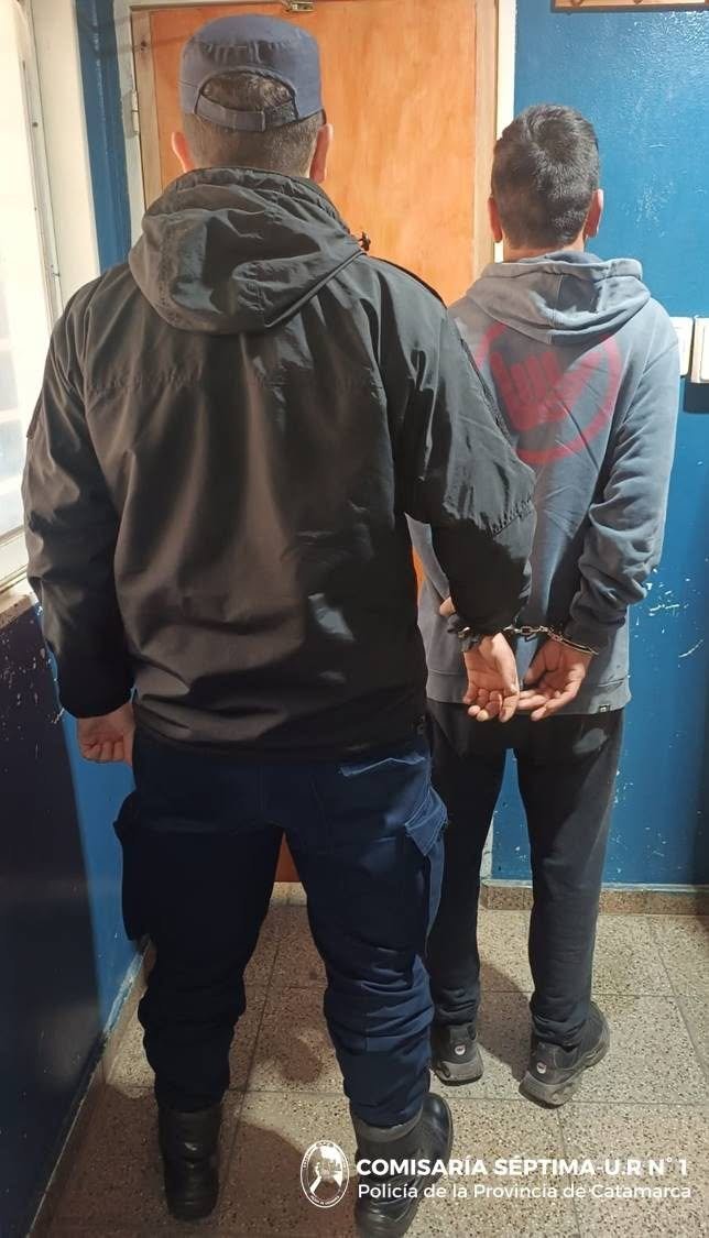 Le robó el parlante a su propia hermana, quedó detenido