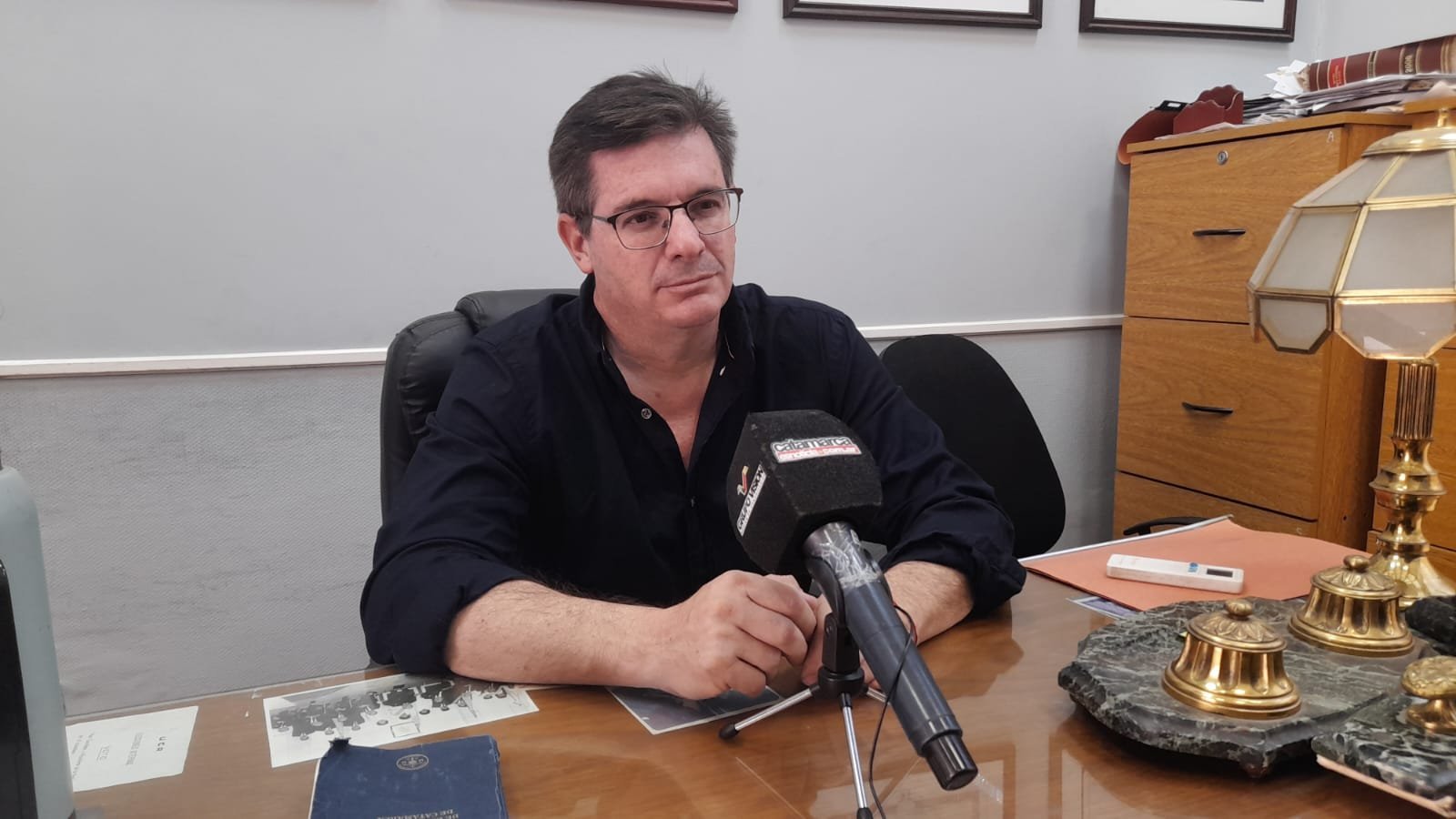 Navarro respondió a los cuestionamientos de la docente que representó en la querella