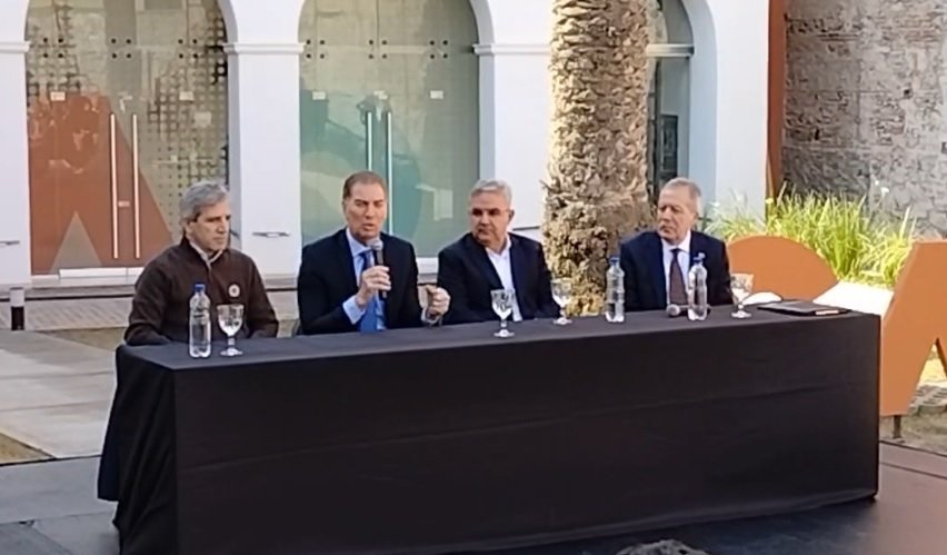 Santilli y Caputo, Jalil presentan en Catamarca la obra del Acueducto Albigasta