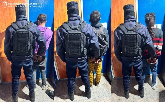 Tres personas fueron aprehendidas y secuestraron un televisor, una bicicleta y otros elemento